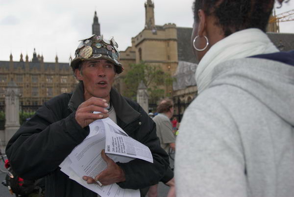 Critical Mass, London © 2006, Peter Marshall