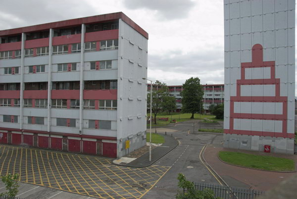 Barking and River Roding © 2006, Peter Marshall