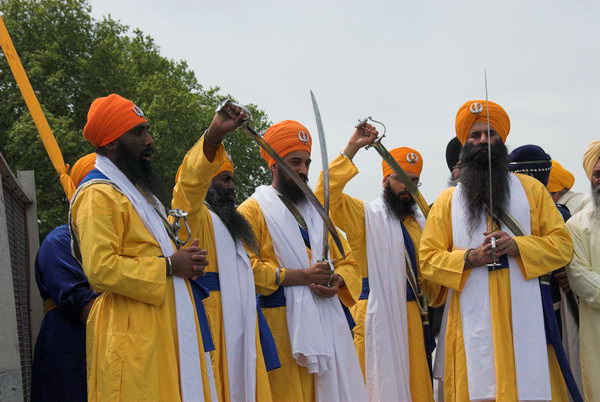 Sikh Remembrance March © 2006, Peter Marshall
