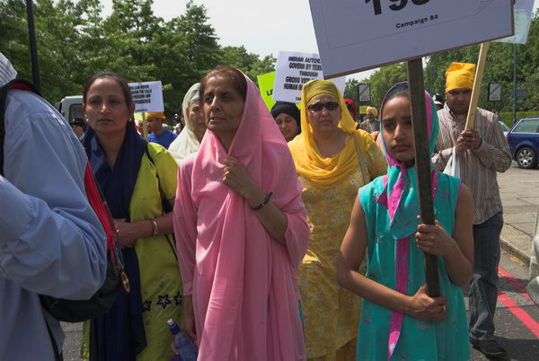 Sikh Remembrance March © 2006, Peter Marshall
