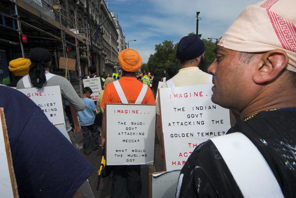 Sikh Remembrance March © 2006, Peter Marshall