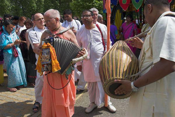 Hare Krishna: Rathayatra © 2006, Peter Marshall