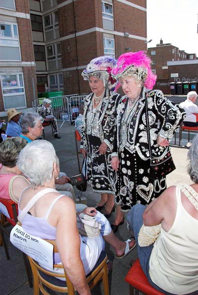 Laburnum Street Party © 2006, Peter Marshall