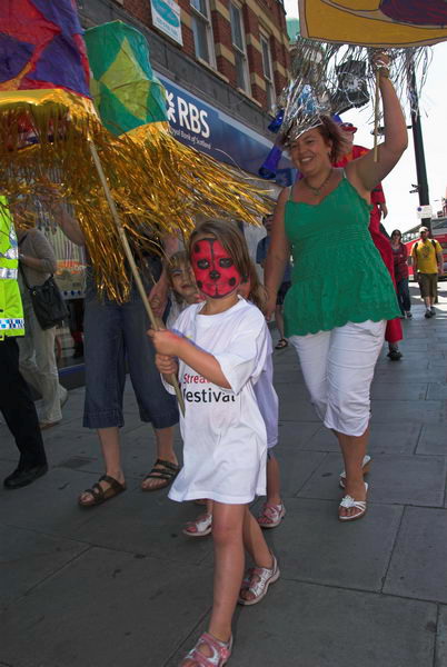 Streatham Festival Childrens Parade © 2006, Peter Marshall