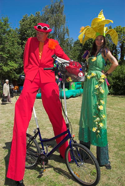 Streatham Festival Childrens Parade © 2006, Peter Marshall