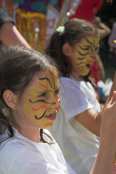 Streatham Festival Childrens Parade © 2006, Peter Marshall