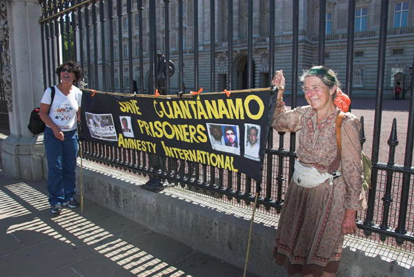 Shut Guantanamo Now © 2006, Peter Marshall