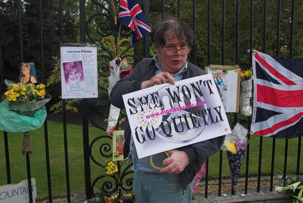 Princess Di, 9th Anniversary © Peter Marshall, 2006