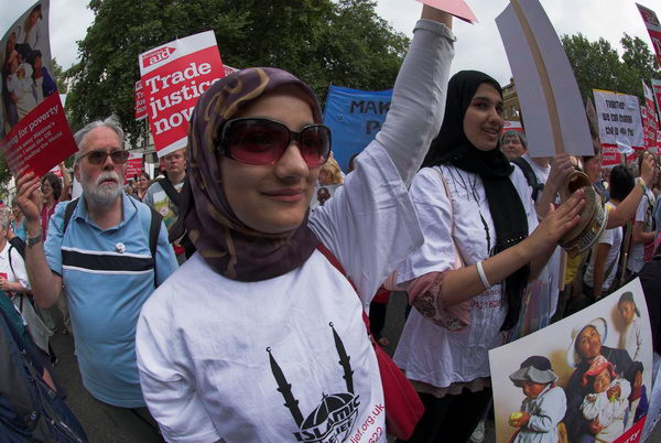 Christian Aid Trade Justice March © 2006, Peter Marshall