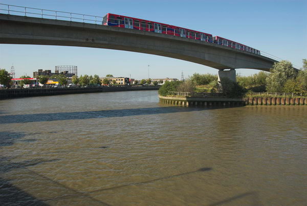 Bow Creek © 2006, Peter Marshall