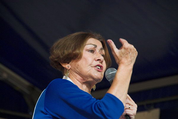 The Battle of Cable Street 70th Anniv © Peter Marshall, 2006