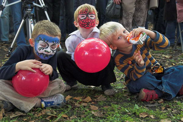 The Battle of Cable Street 70th Anniv © Peter Marshall, 2006