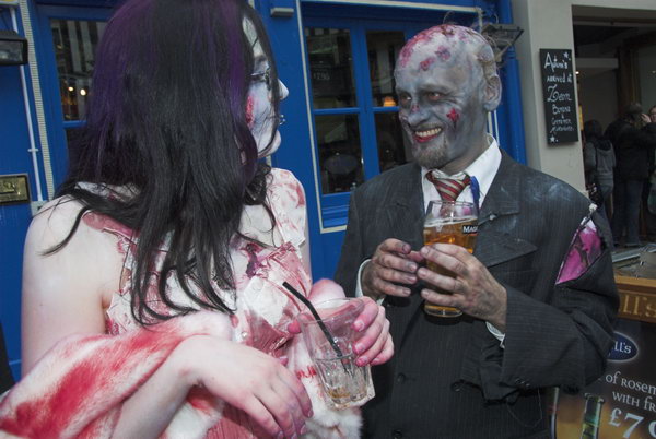 Crawl of the Dead © Peter Marshall, 2006