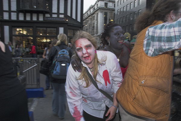 Crawl of the Dead © Peter Marshall, 2006