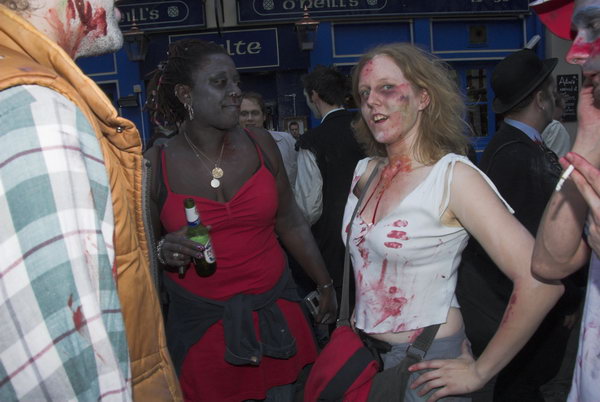 Crawl of the Dead © Peter Marshall, 2006