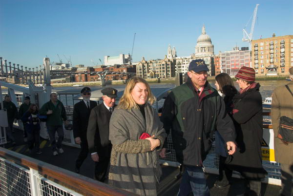 Bankside Frost Fair © Peter Marshall, 2006