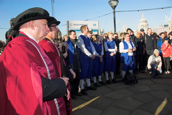 Bankside Frost Fair © Peter Marshall, 2006