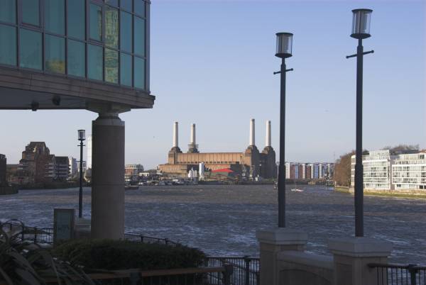 River Thames, London © Peter Marshall, 2007