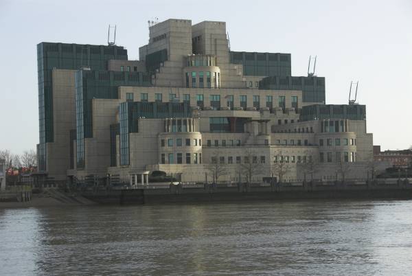 River Thames, London © Peter Marshall, 2007