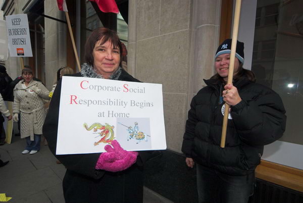 No Sweat and Burberry workers protest factory closure © 2007, Peter Marshall