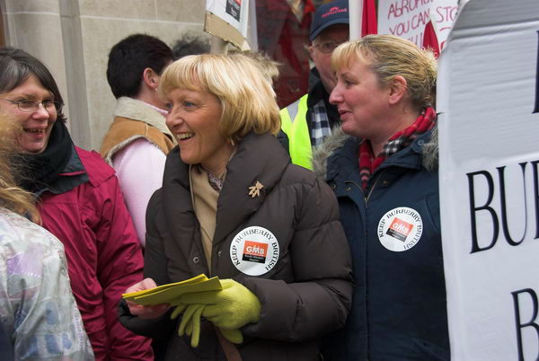 No Sweat and Burberry workers protest factory closure © 2007, Peter Marshall