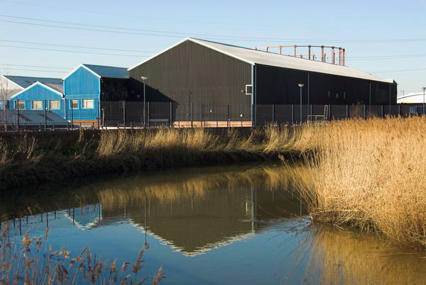 Barking & the Roding © 2007, Peter Marshall