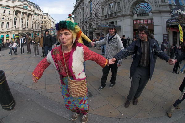 Reclaim Love, Piccadilly Circus © 2007, Peter Marshall