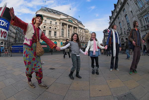 Reclaim Love, Piccadilly Circus © 2007, Peter Marshall