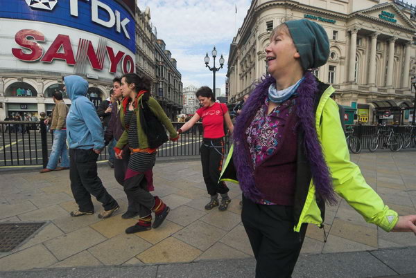Reclaim Love, Piccadilly Circus © 2007, Peter Marshall
