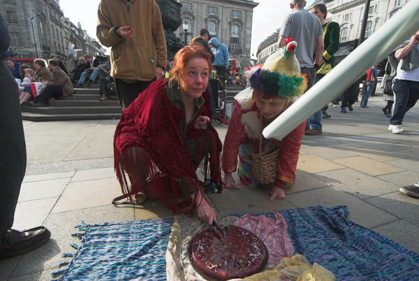 Reclaim Love, Piccadilly Circus © 2007, Peter Marshall