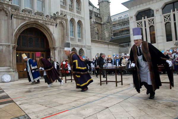 Worshipful Company of Poulters Pancake Race © 2007, Peter Marshall