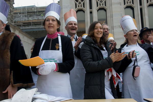 Worshipful Company of Poulters Pancake Race © 2007, Peter Marshall