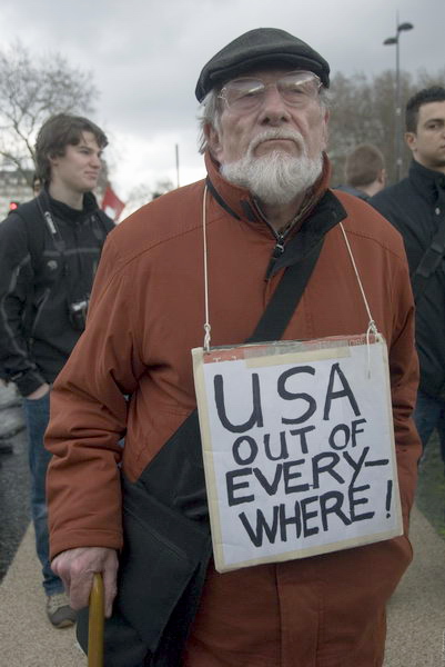 Stop Trident, Troops out of Iraq © 2007, Peter Marshall