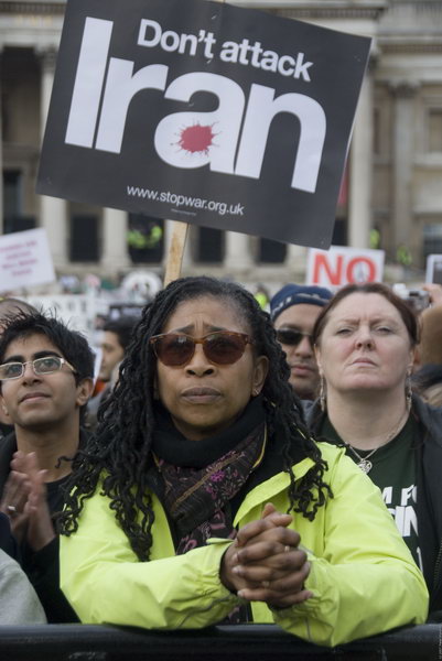 Stop Trident, Troops out of Iraq © 2007, Peter Marshall