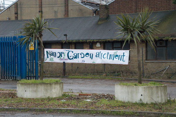 Manor Gardens Allotments Meeting © 2007, Peter Marshall