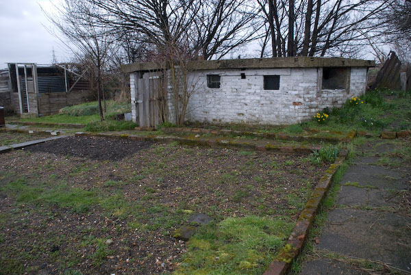 Manor Gardens Allotments Meeting © 2007, Peter Marshall