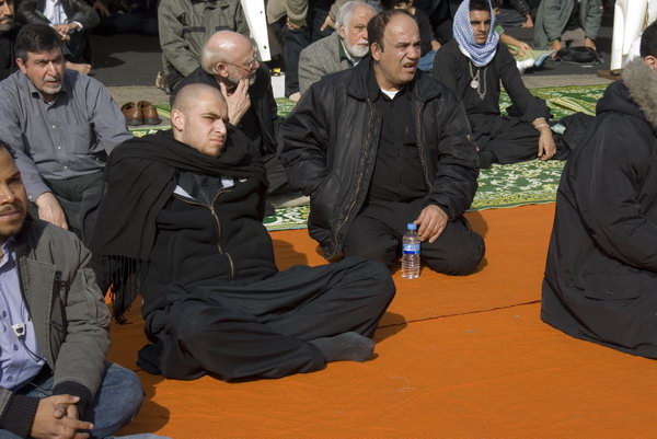 Arbaeen Procession, London © 2007, Peter Marshall