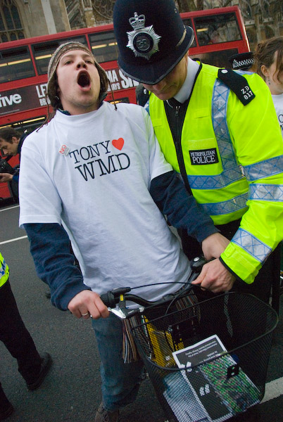 No Trident © 2007, Peter Marshall