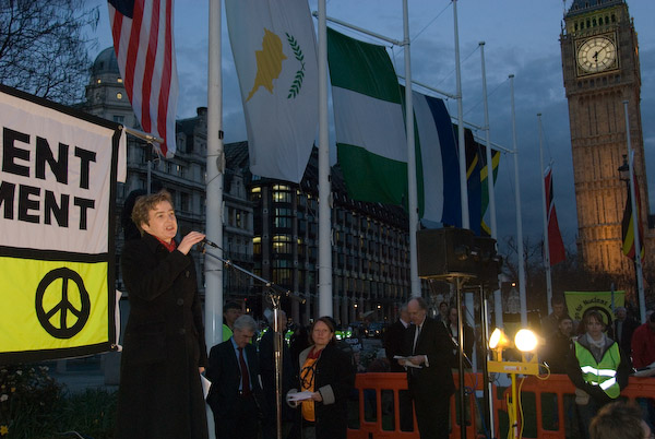 No Trident © 2007, Peter Marshall