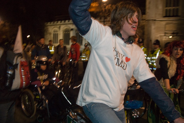 No Trident © 2007, Peter Marshall