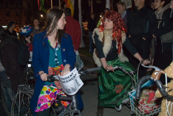 No Trident © 2007, Peter Marshall