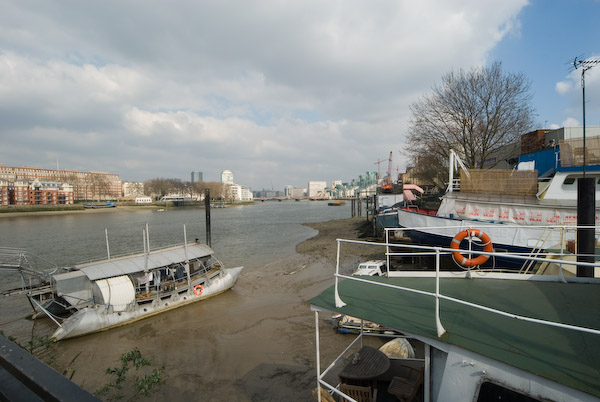 © 2007, Peter Marshall