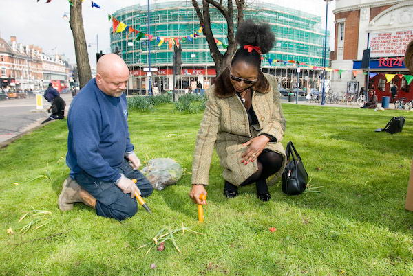 © 2007, Peter Marshall