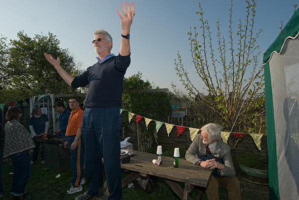 Manor Gardens © 2007, Peter Marshall