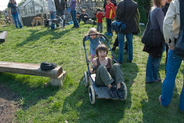 Manor Gardens © 2007, Peter Marshall