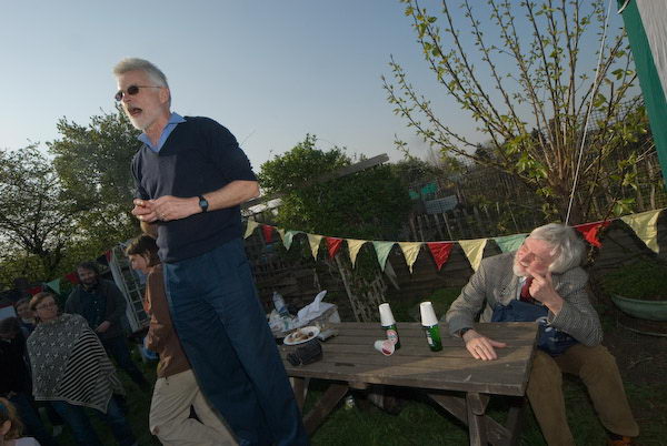 Manor Gardens © 2007, Peter Marshall