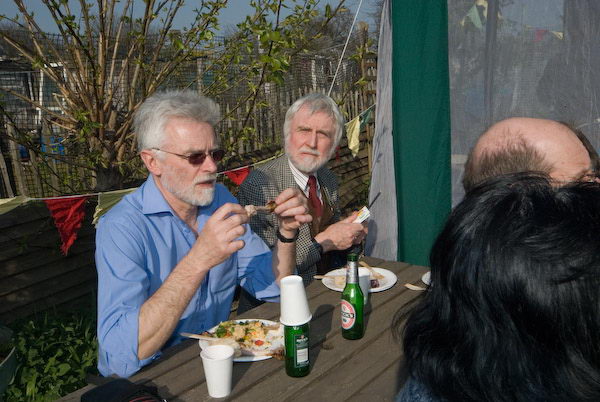 Manor Gardens © 2007, Peter Marshall