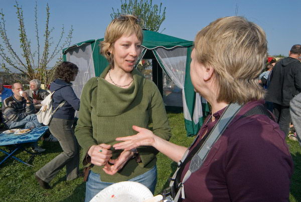 Manor Gardens © 2007, Peter Marshall