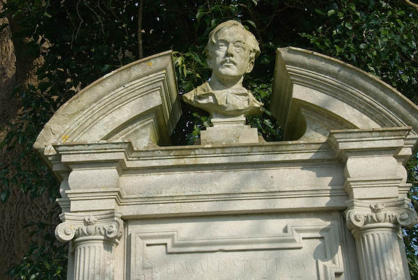 Amberley, Sussex © 2007, Peter Marshall