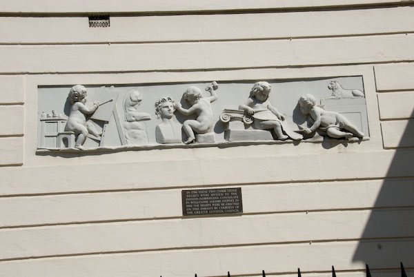 London © 2007, Peter Marshall